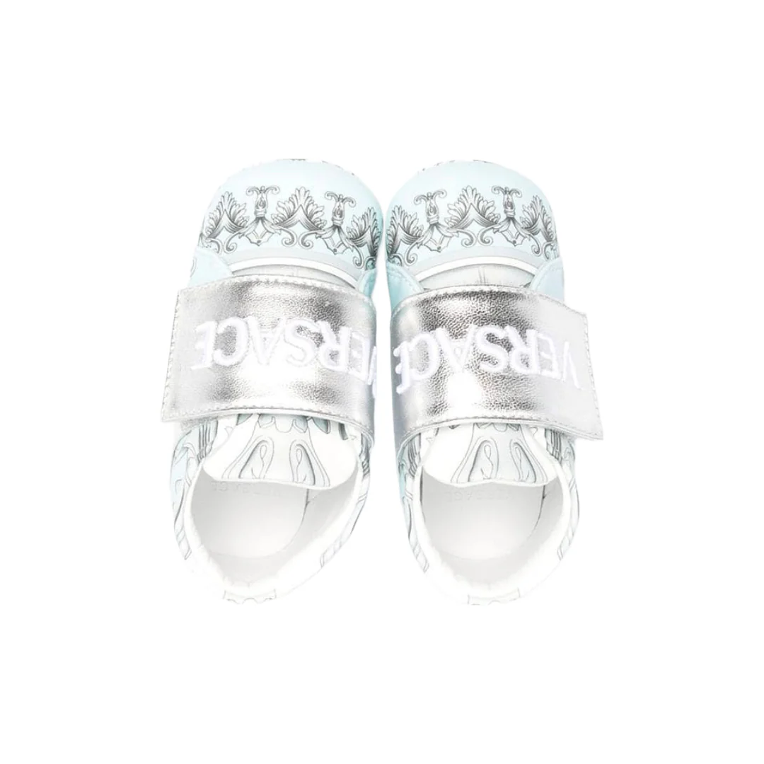 KIDS VERSACE NEWBORN EMBROIDERED LOGO SNEAKER BABY BLUE/SILVER - Image 2