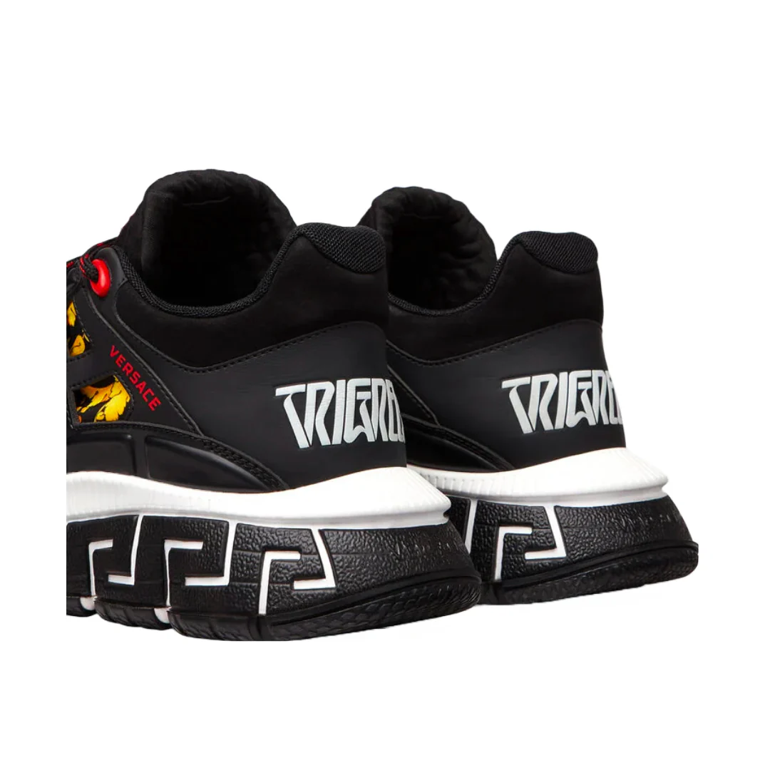 VERSACE TRIGRECA SNEAKERS BLACK GOLD PRINT - Image 3